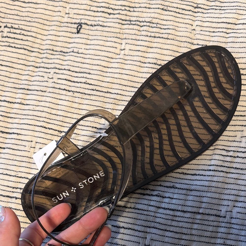 Sun + Stone Women's Black and Clear Sandals